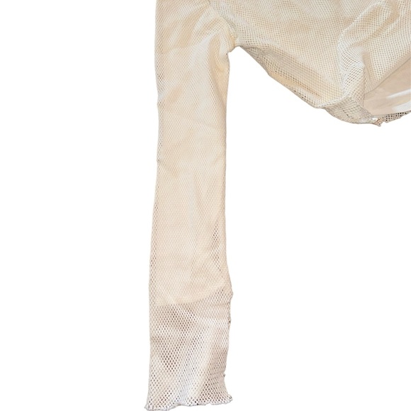 FREE PEOPLE NWOT IVORY LONG SLEEVE FISHNET TOP SIZE MEDIUM - Picture 4 of 4